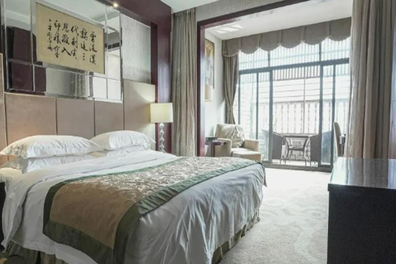 Dazhou Pengfei Skyline Hotel Exteriör bild